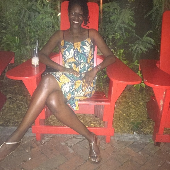 Meet your Posher, Shantelle - Picture 5 of 5